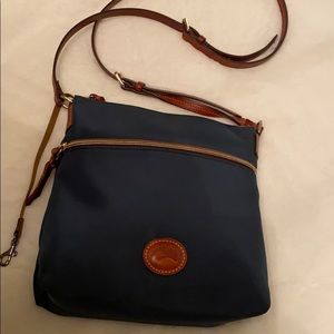 Crossbody pocketbook
